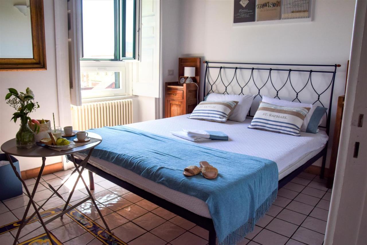 Acquablu Charme Suites - B&B Salerno Eksteriør billede